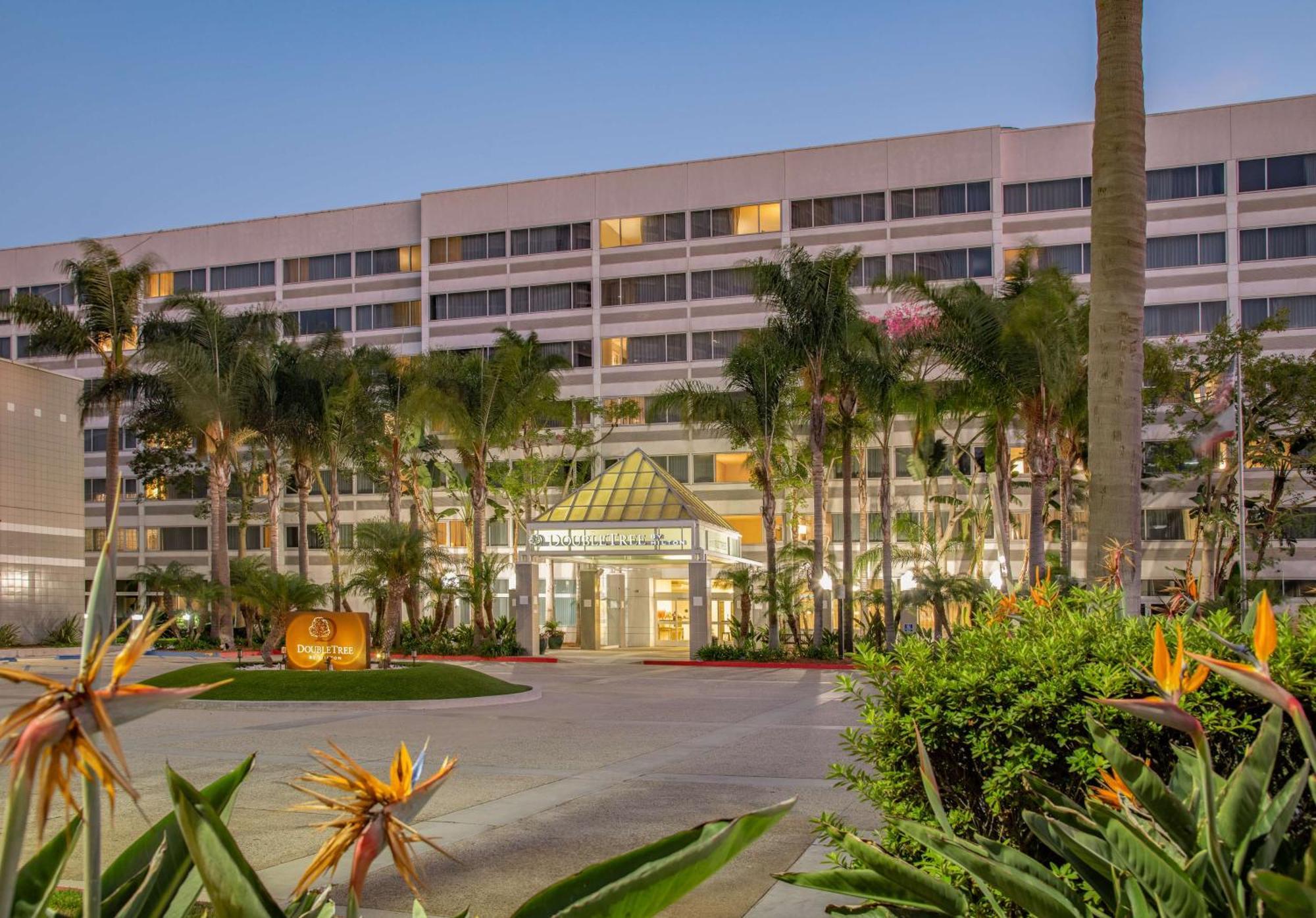 Doubletree By Hilton Lax - El Segundo Hotel Exterior photo